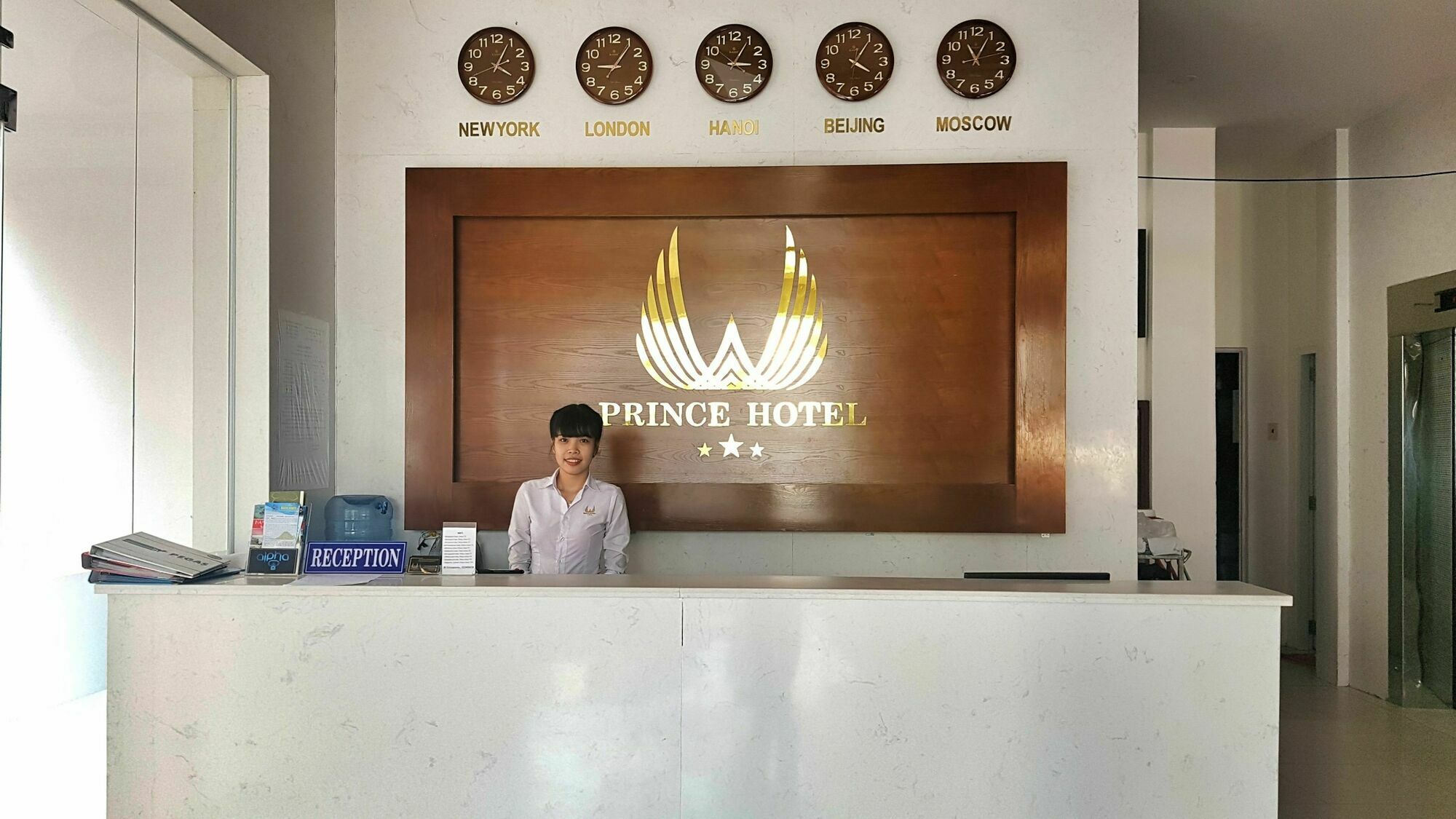 Prague Nha Trang Hotel Exterior photo
